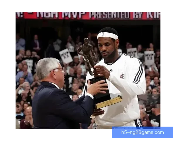 埃奇库姆末节爆发强势助卡特晋级